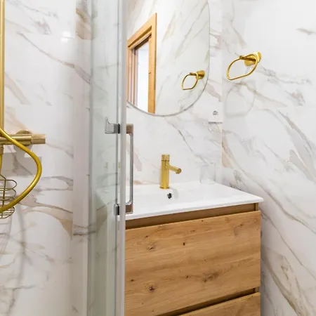 Trendy 2br Near Douro River By Lovelystay * Vila Nova de Gaia