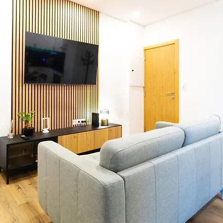Trendy 2br Near Douro River By Lovelystay Apartamento