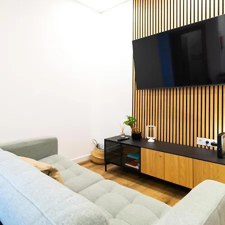 Trendy 2br Near Douro River By Lovelystay * Vila Nova de Gaia